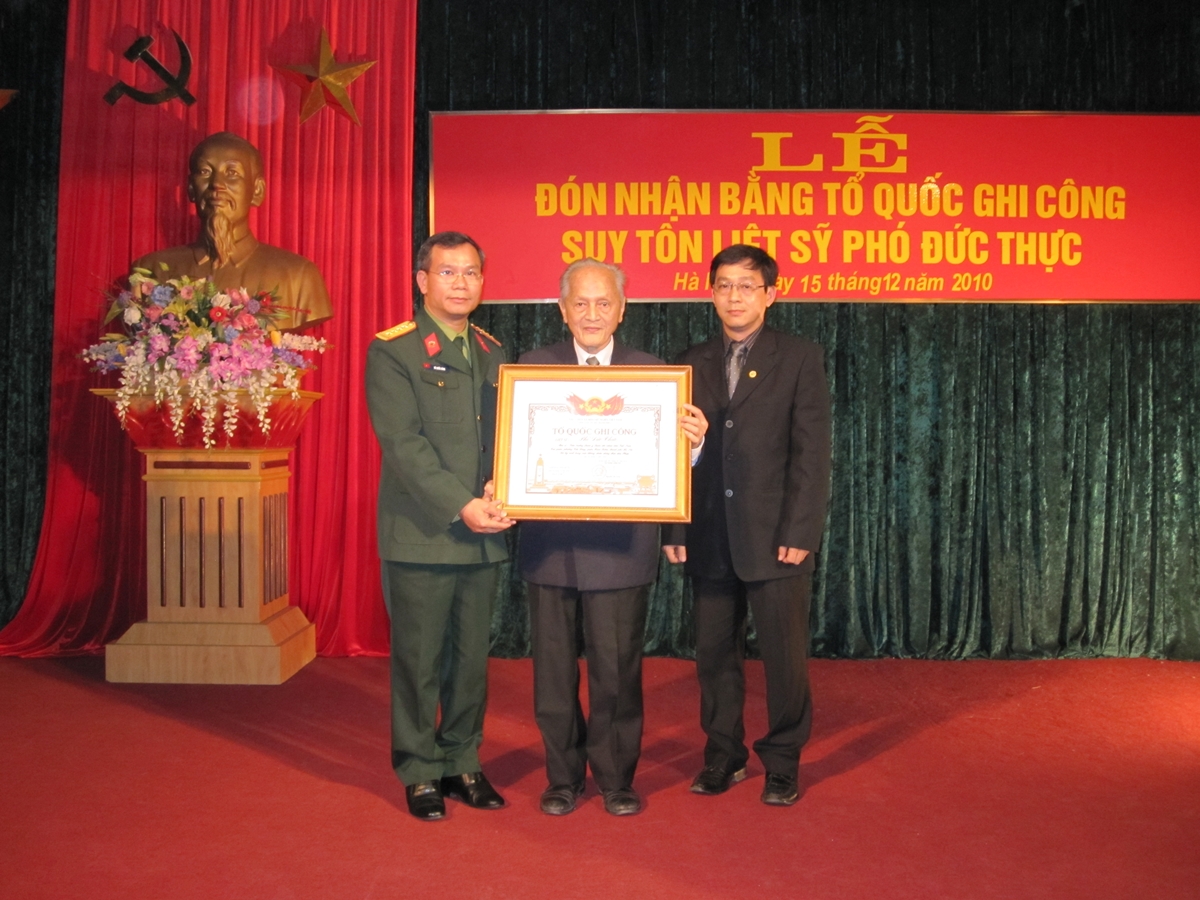 People in a meeting room having a discussion