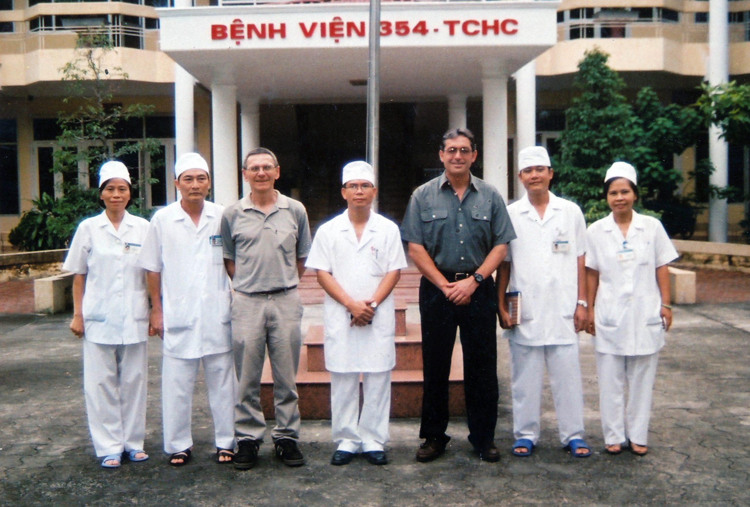 Đối ngoại quân sự